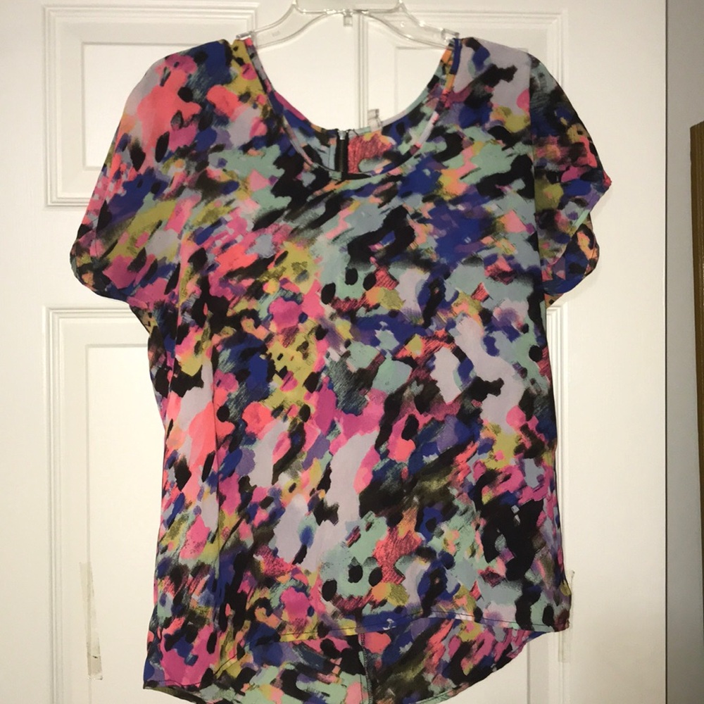 Multi colored blouse with zipper back